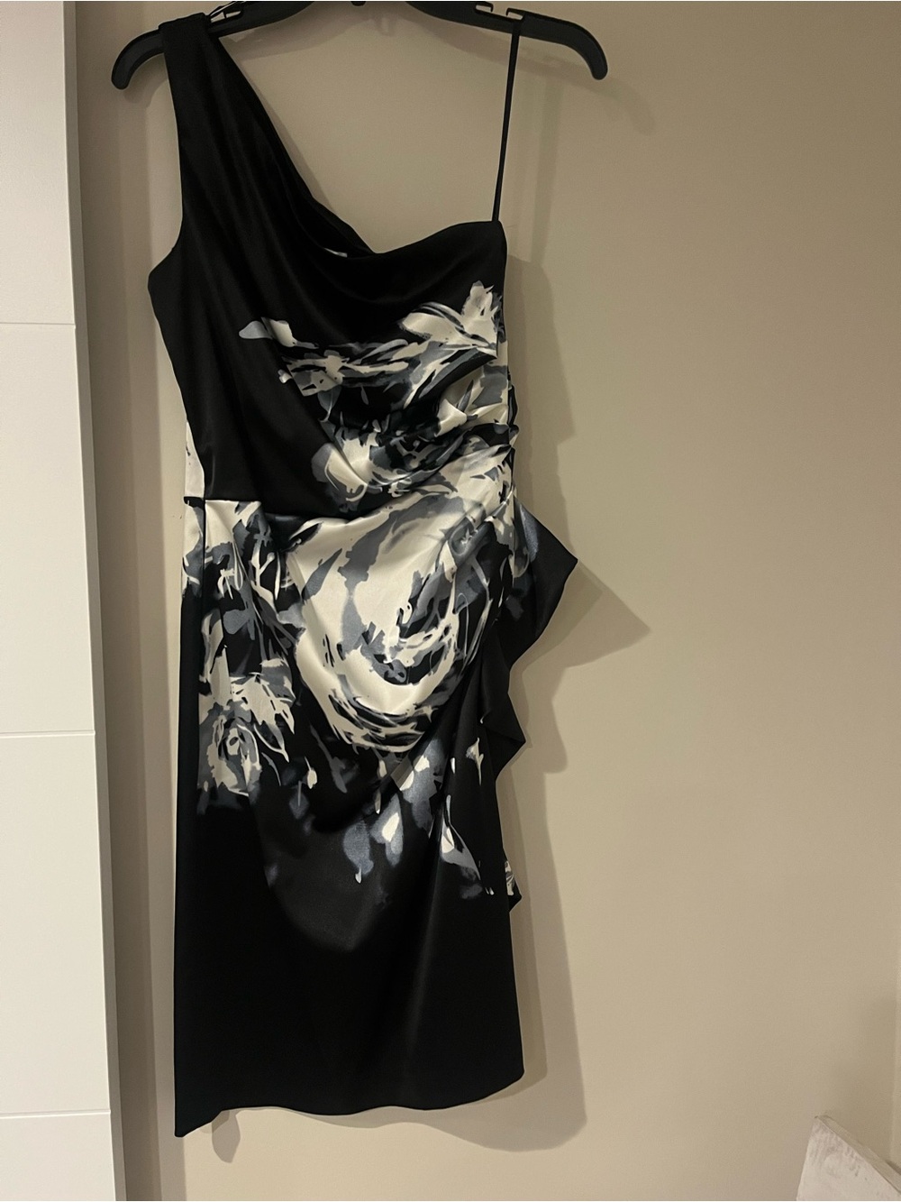 London Times Black & White One-Shoulder Asymmetrical Floral Dress